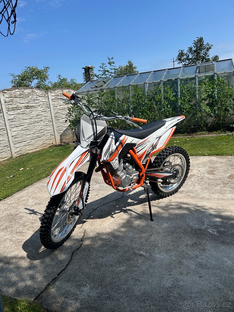 Pitbike 250 ultimate racing