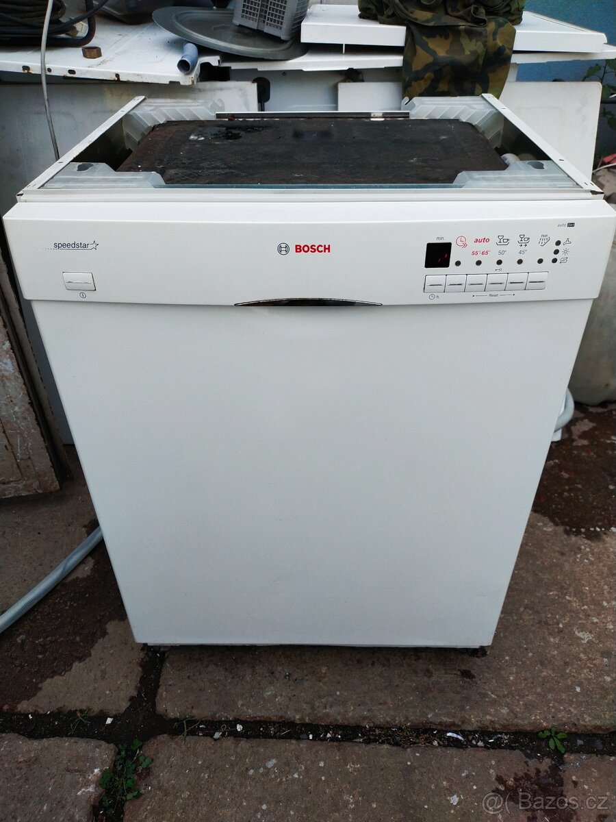 Prodám dig. myčku zn. BOSCH o šíři 60 cm---DOVEZU--
