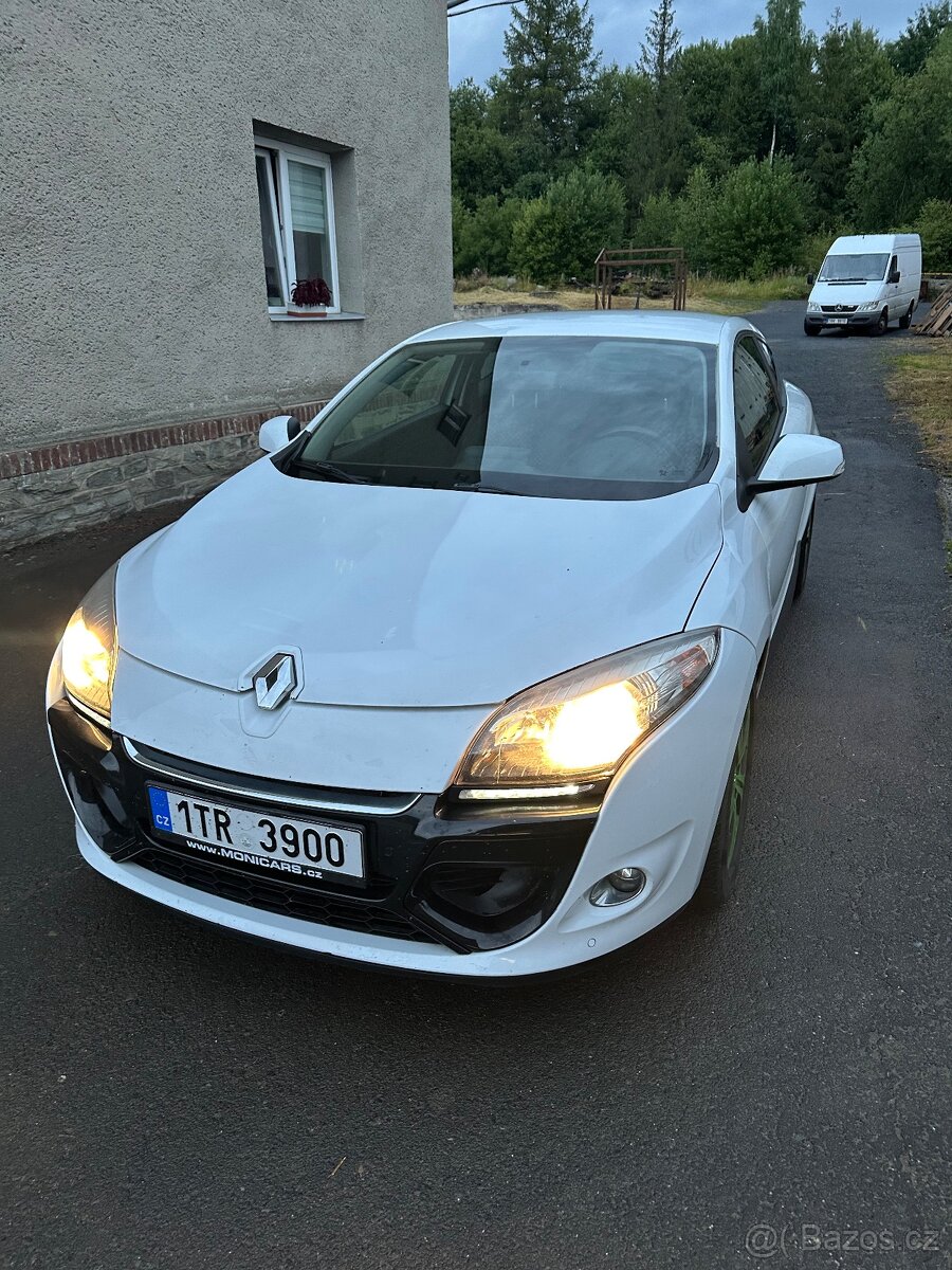 Renault Megane 3 coupe 1.6 16v