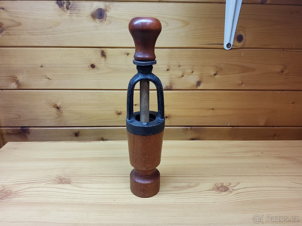 Zátkovač