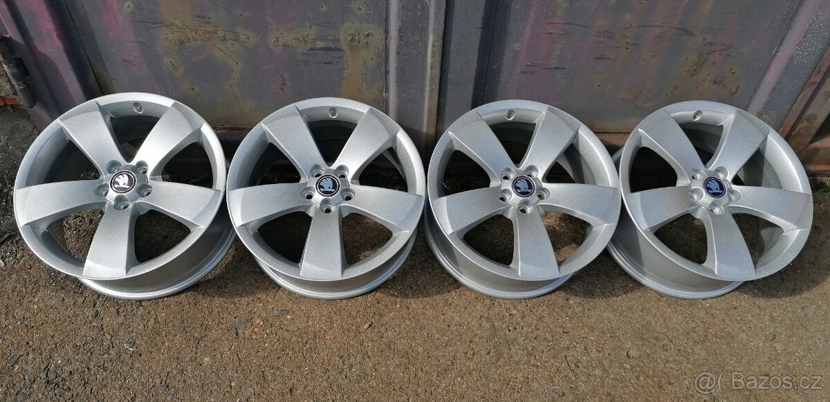Alu kola Fabia 2 ,Roomster 5x100 17" - TOP STAV