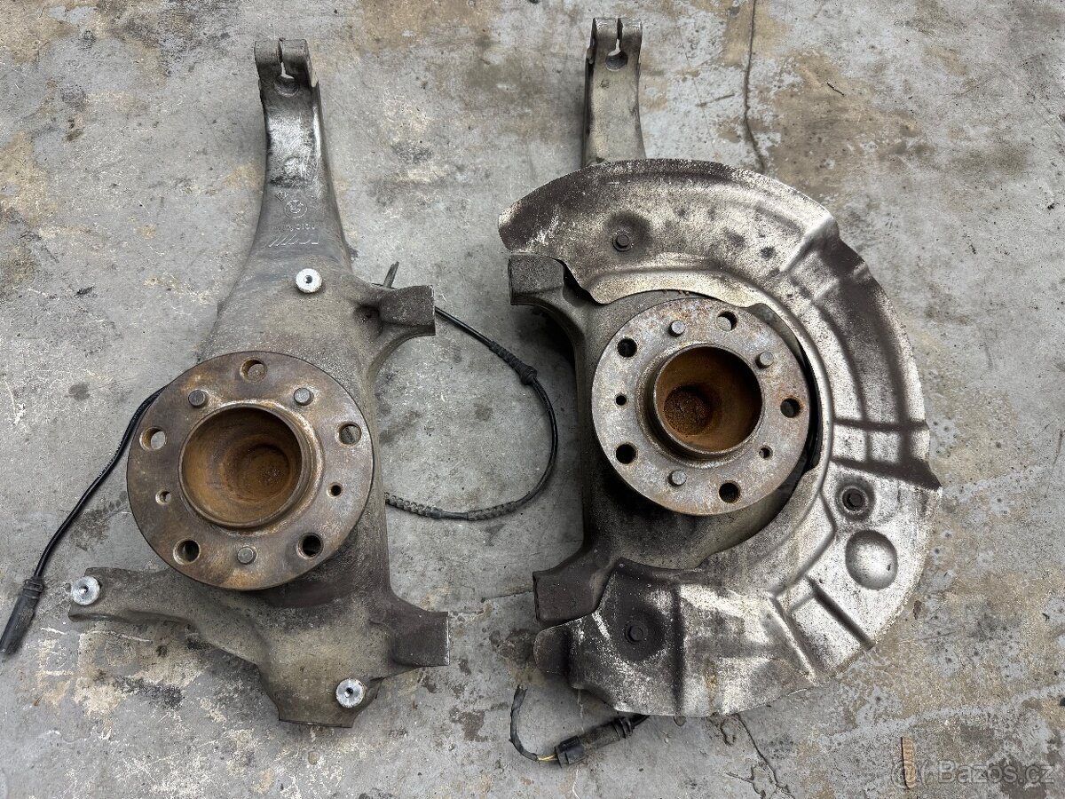 BMW F10 M5 / M6 přední tehlice