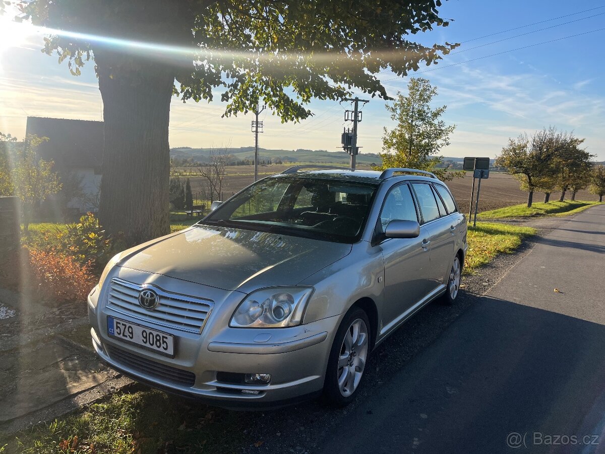 Toyota Avensis 2.0 Benzín