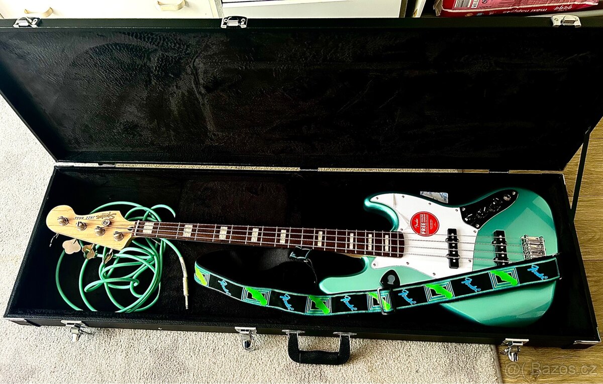 Fender squier Affinity Active Jazz Bass