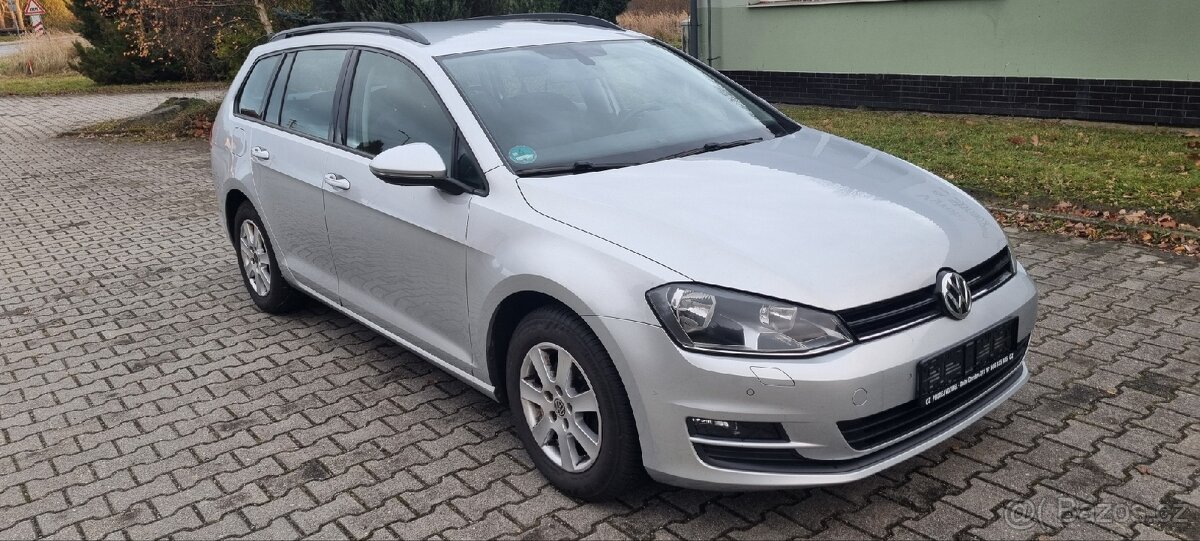 VW Golf VII combi 1.6TDi 81Kw mod.2015 velmi slušné