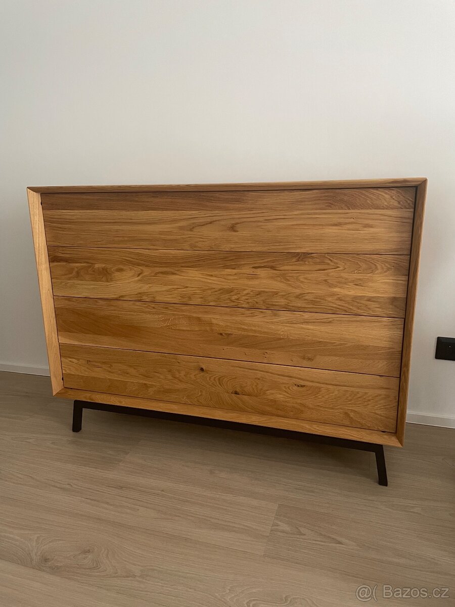 Dubová komoda Modern Loft
