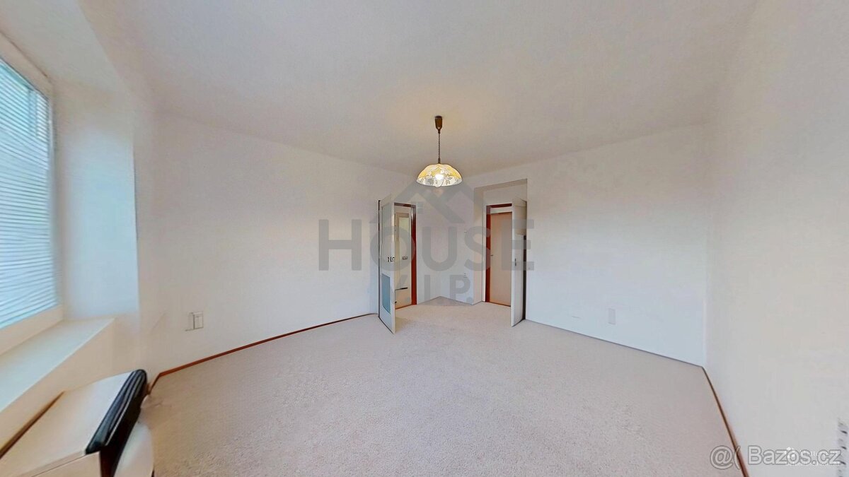 Prodej bytu 2+1 58 m², Praha - Klostermannova, Modřany.