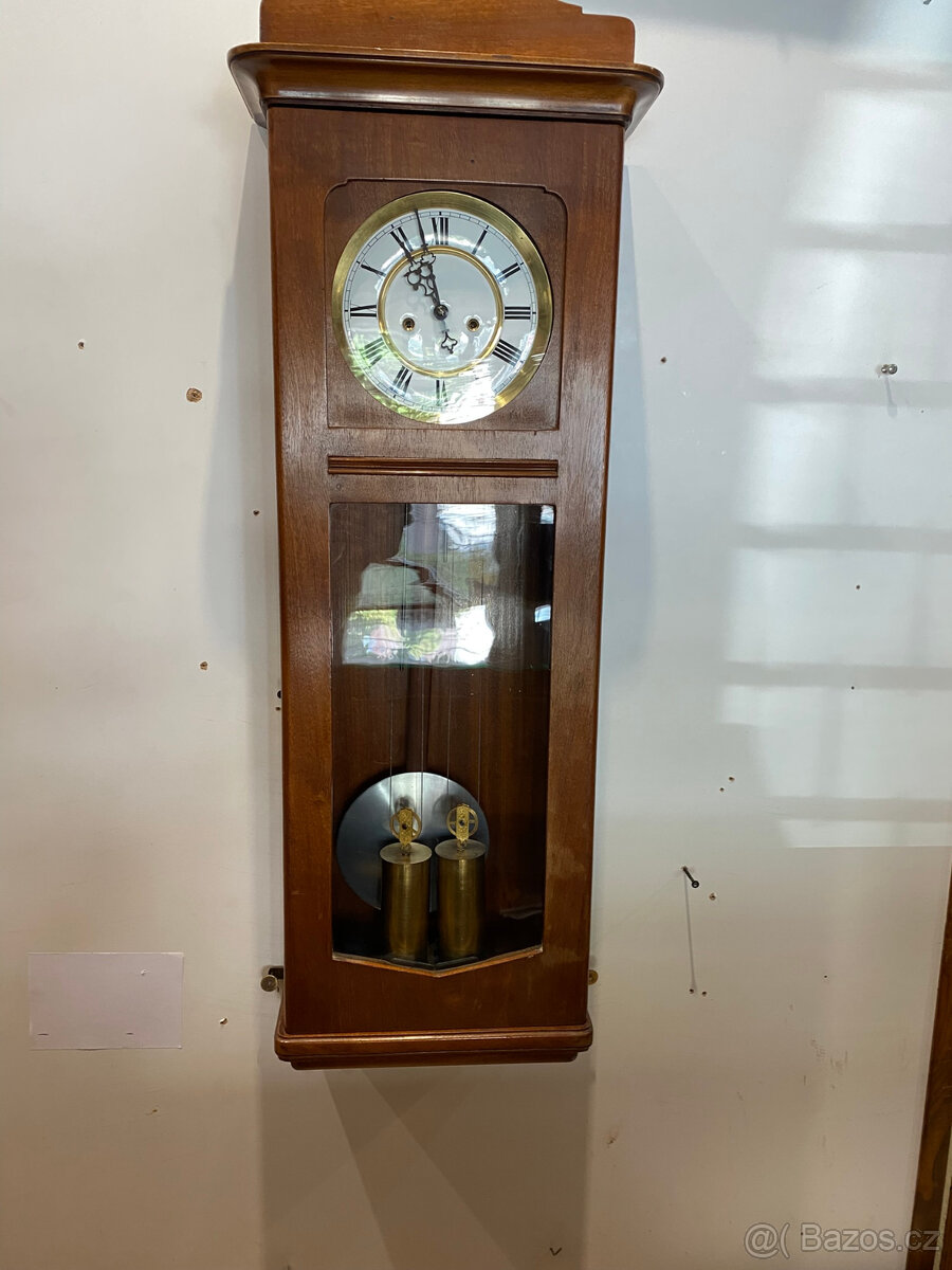 Starožitné hodiny pendlovky Junghans