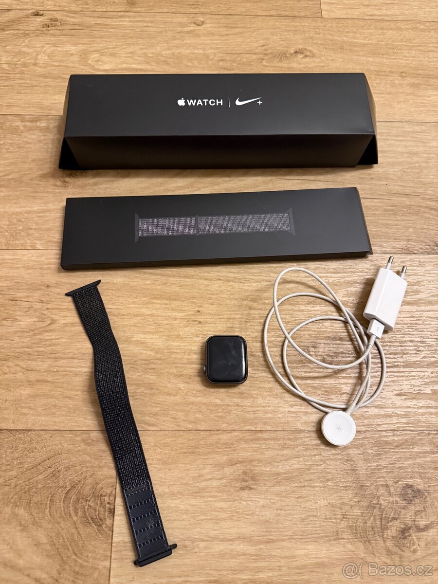 Apple Watch S4 Nike+