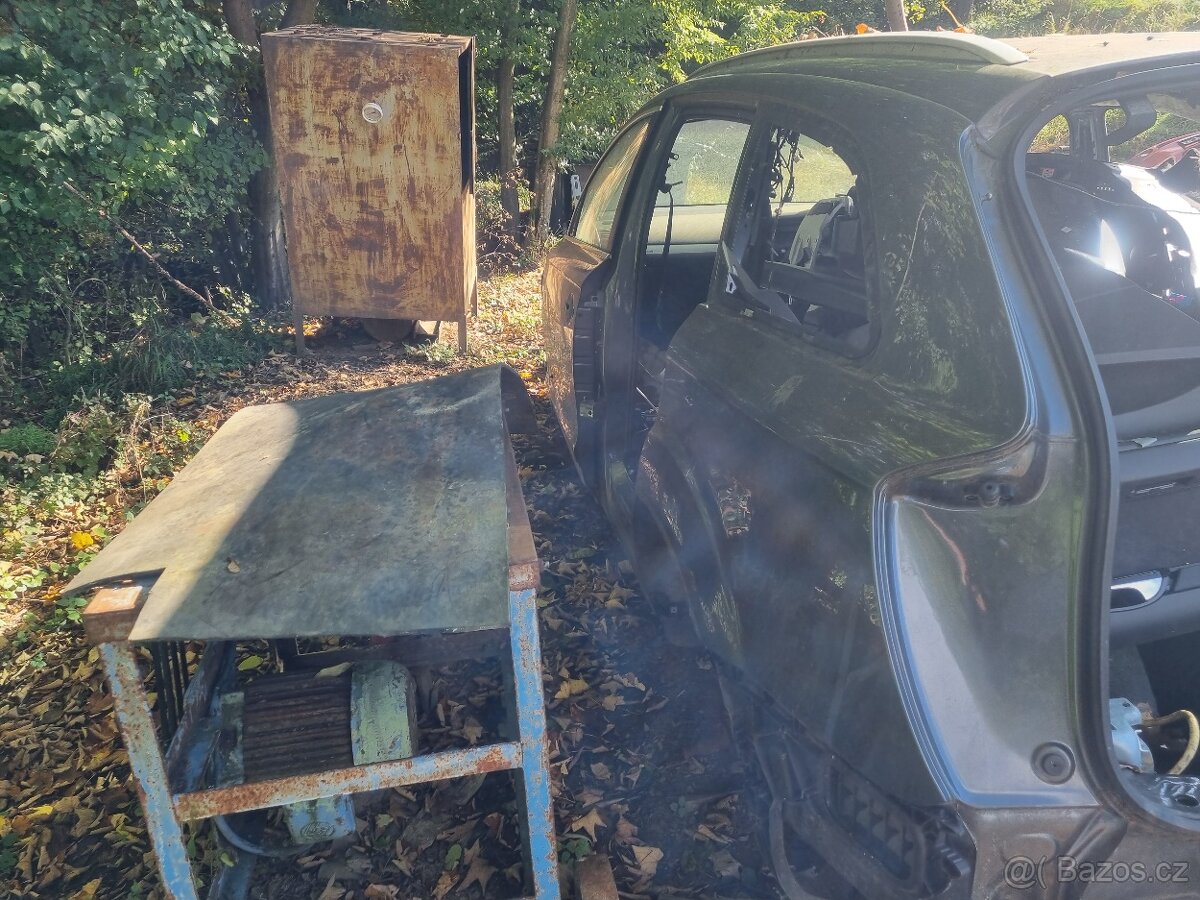 Karoserie Audi Q7 4L 2012