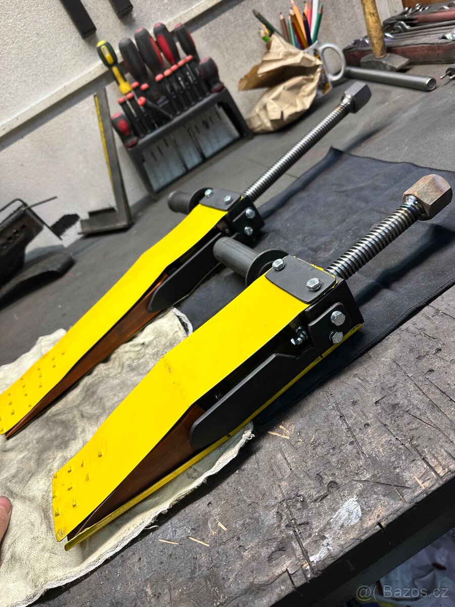 Prodám mechanický klín