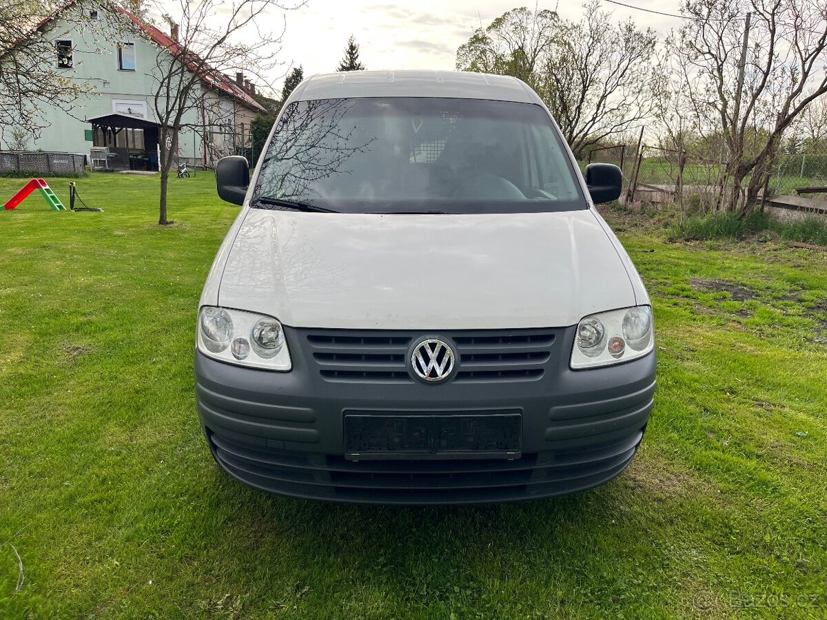 VW Caddy 2.0 SDI rok 2009 nová STK 