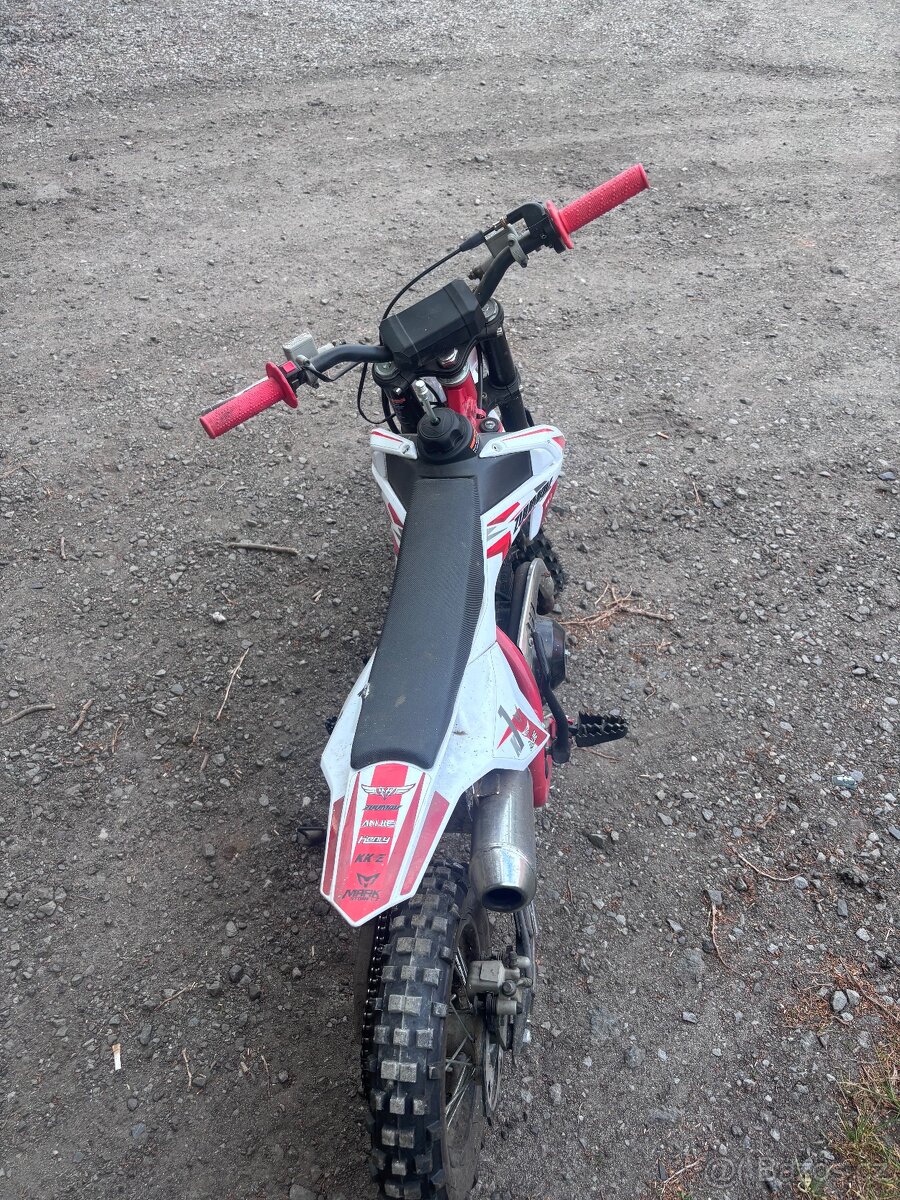 Prodám pitbike 110 poloautomat