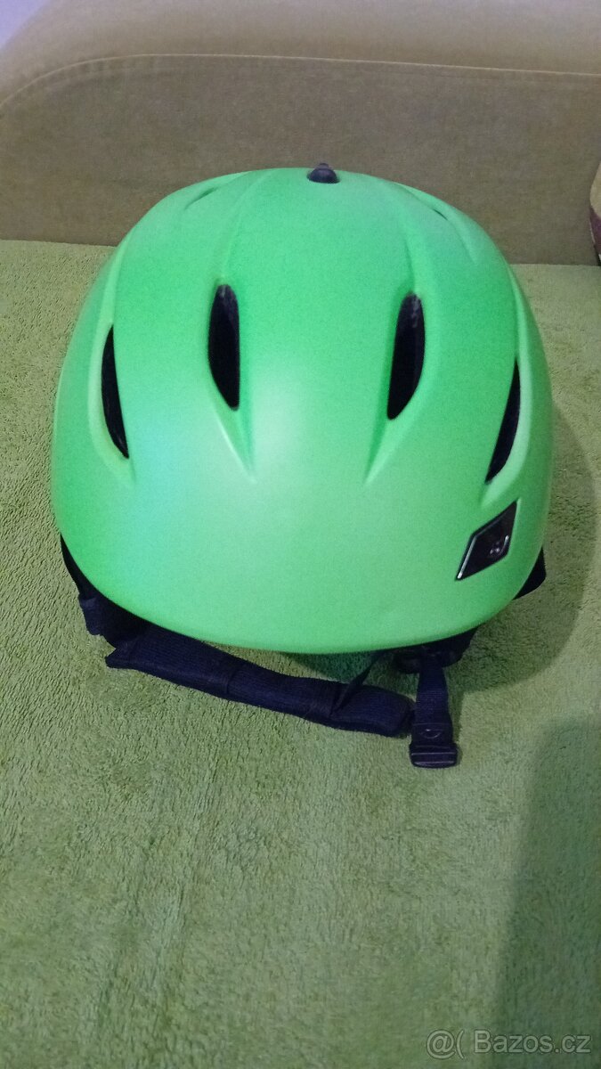 Giro helma