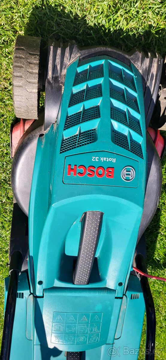 BOSCH Rotak 32
