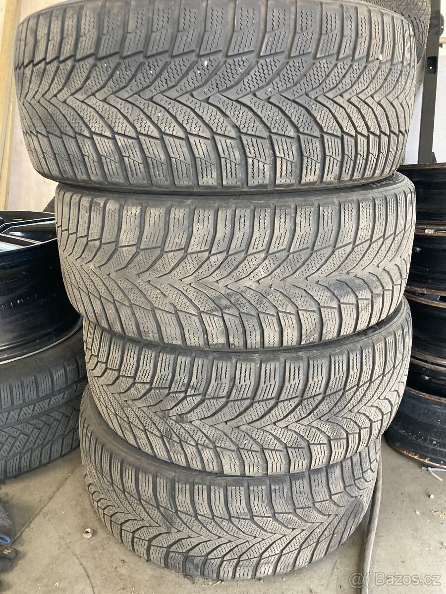 Nexen 225/45 R18