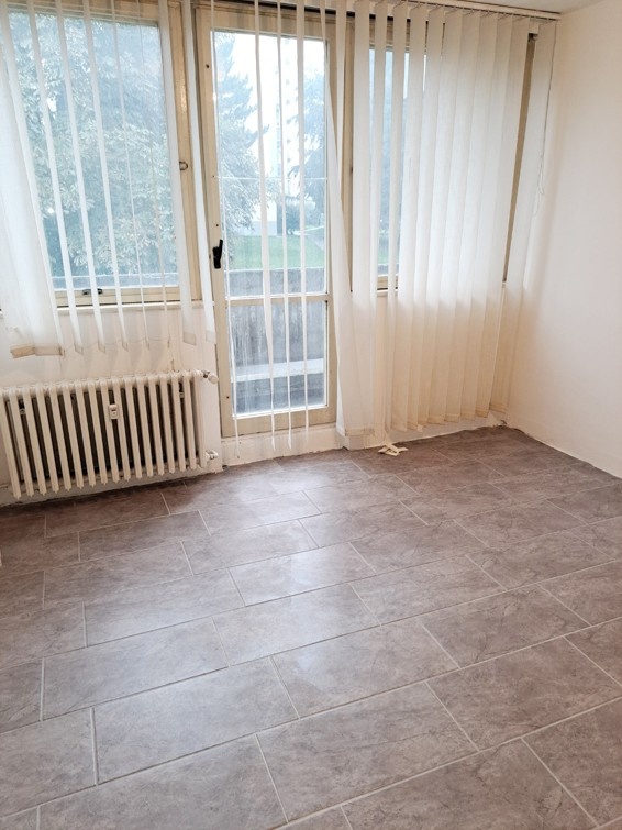 2+kk Kopřivnice, možnost zařídit, cizinci nevadí.. Od 30. 6.