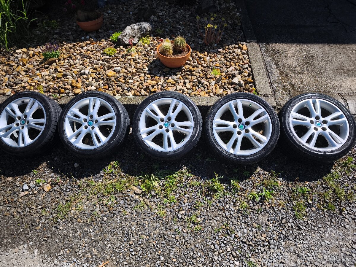 Litá kola 16" originál Škoda