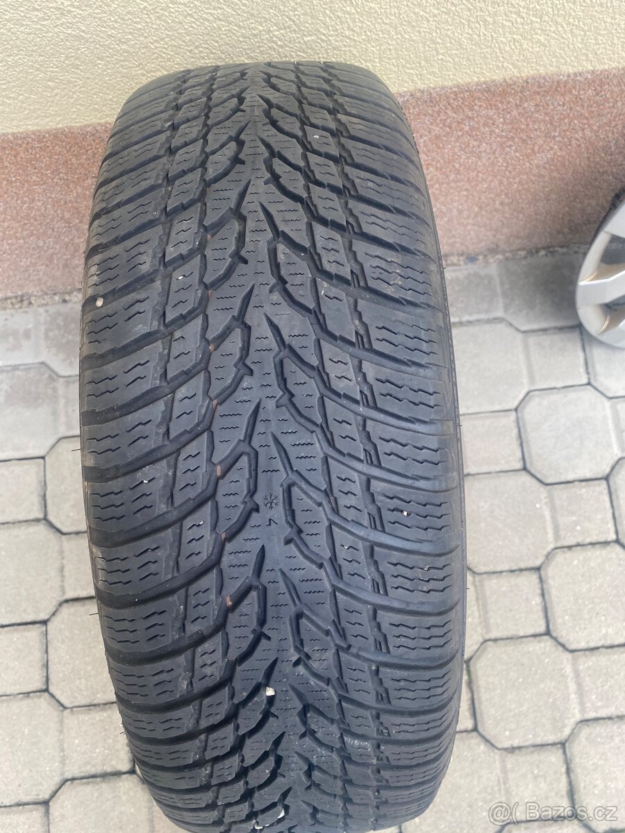 Prodám 4xzimni pneu 195/65R15 Nokian