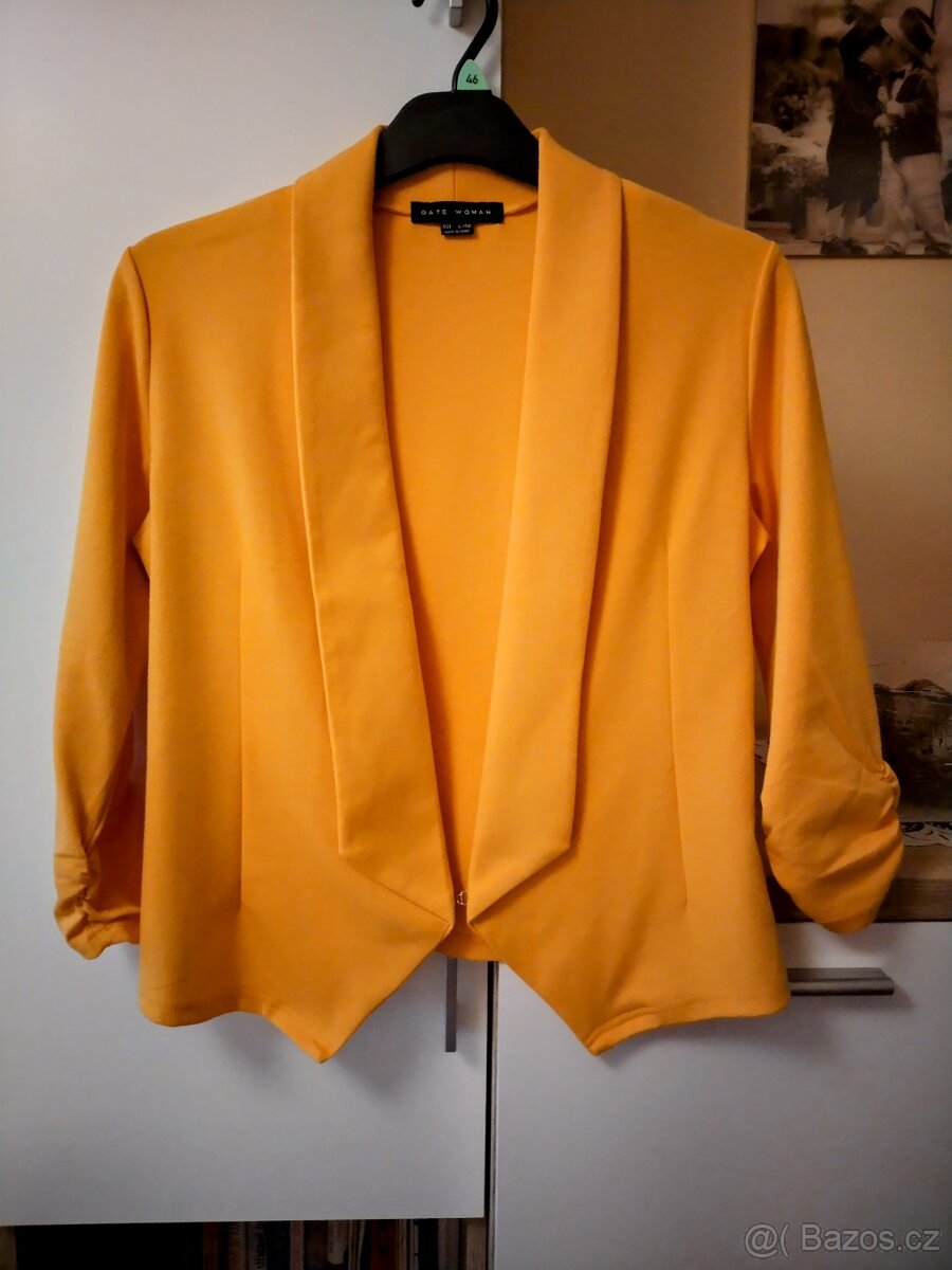 Dámské sako blejzr vel. 40, ale je menší spíše 38