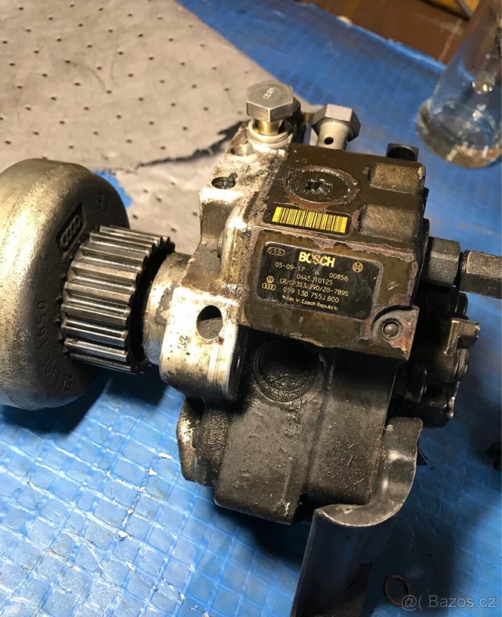 Naftové čerpadlo audi 3.0Tdi BMK