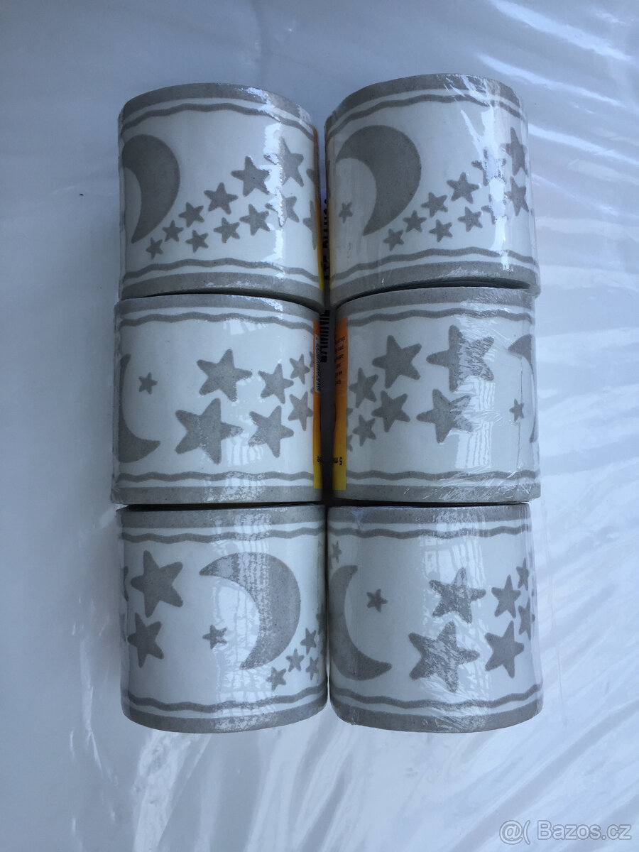 Nová samolepící bordura CANDIS B110