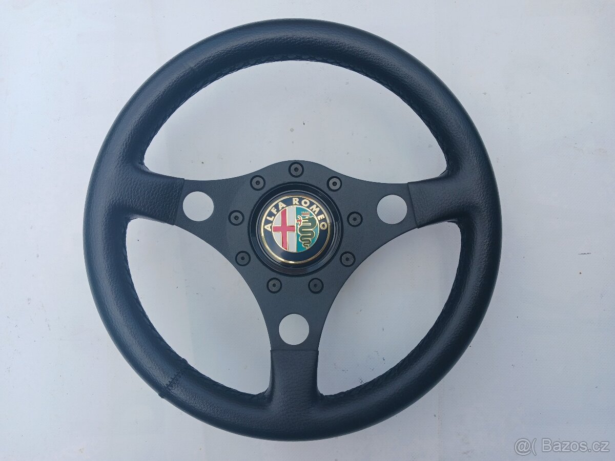 Raritní dobový sportovní volant Formuling