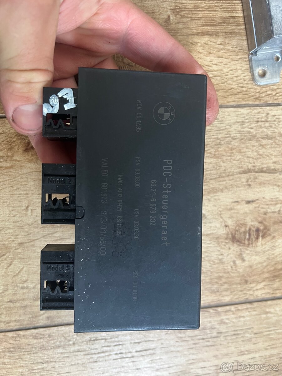 Modul Ovladač parkování PDC BMW E60 E61 E66 E70 E71 Autokomp