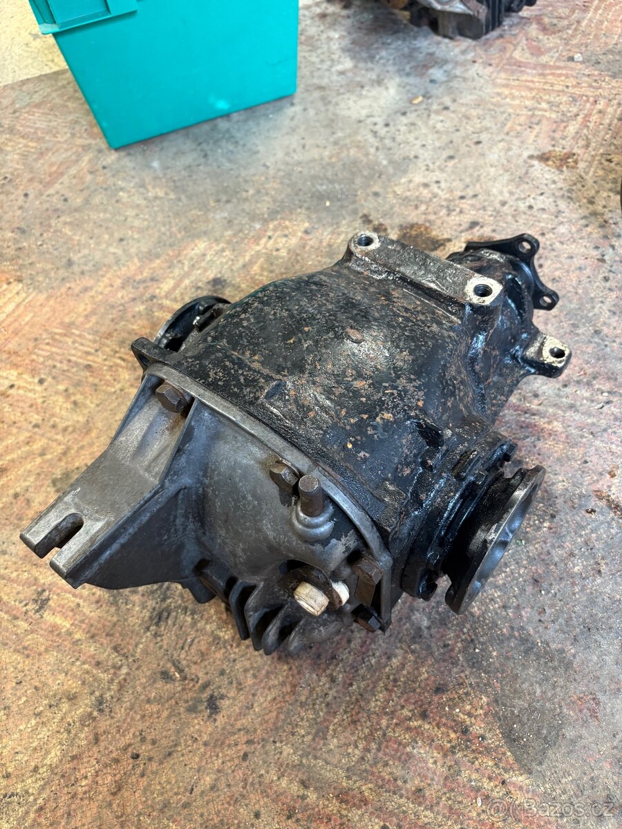Samosvorný diferenciál bmw e30,34,28,36