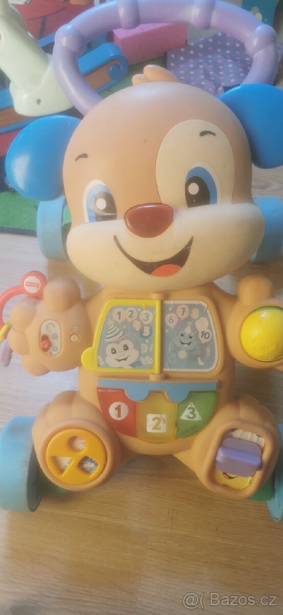 Hraci chodítko pejsek