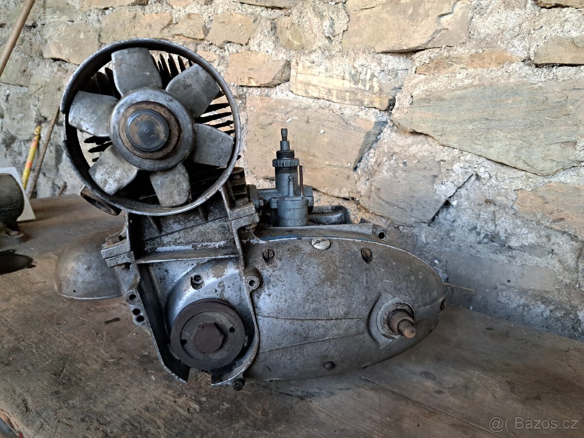 Motor ČZ 175 Prase