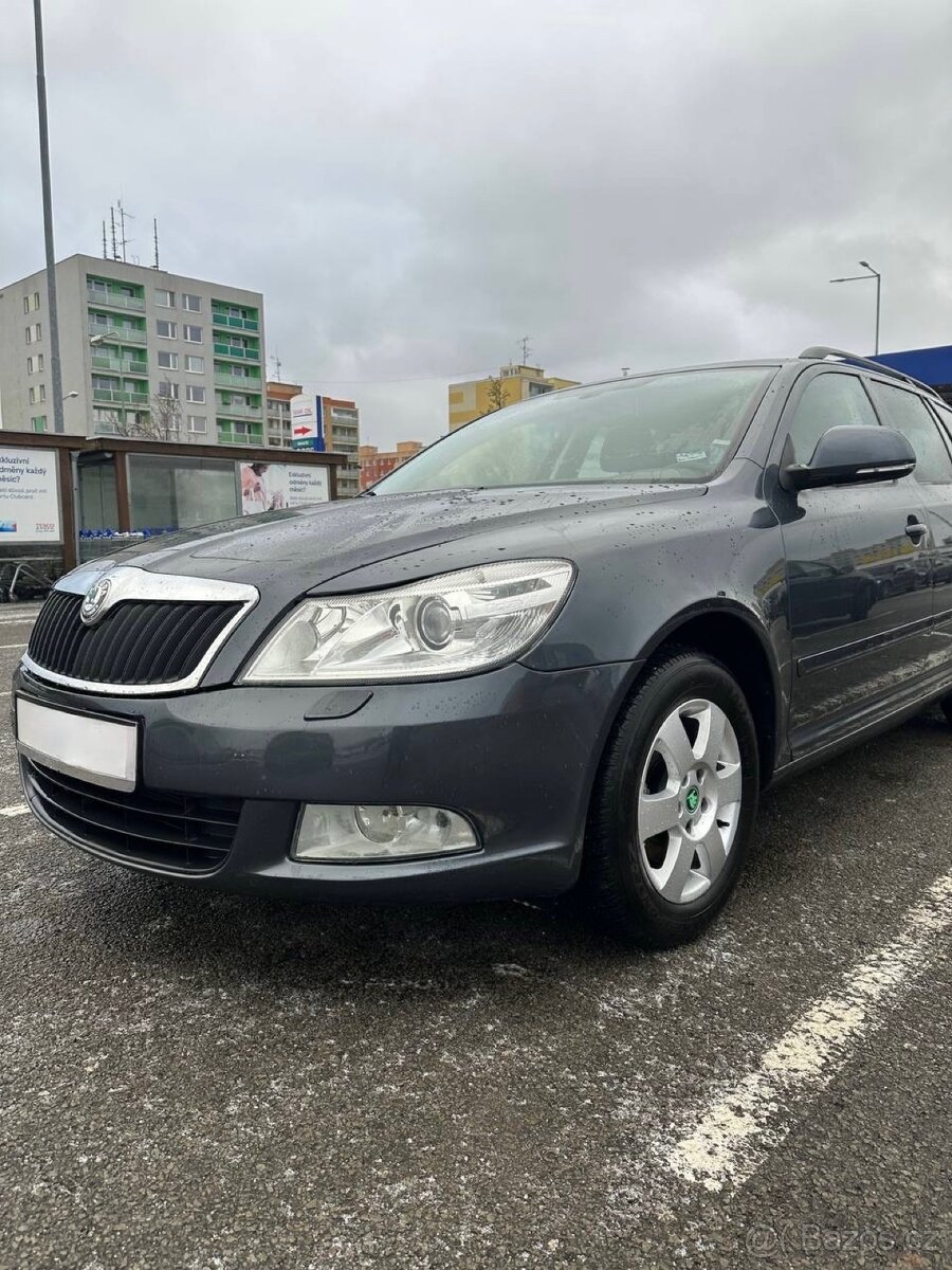 Škoda Octavia 2 facelift 1.6tdi 77kw rok 2012