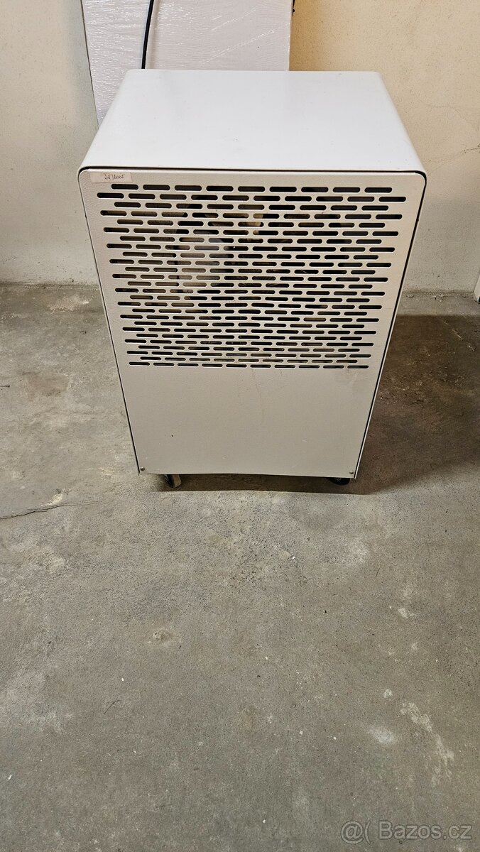 Vysoušeč zdiva - odvlhčovač