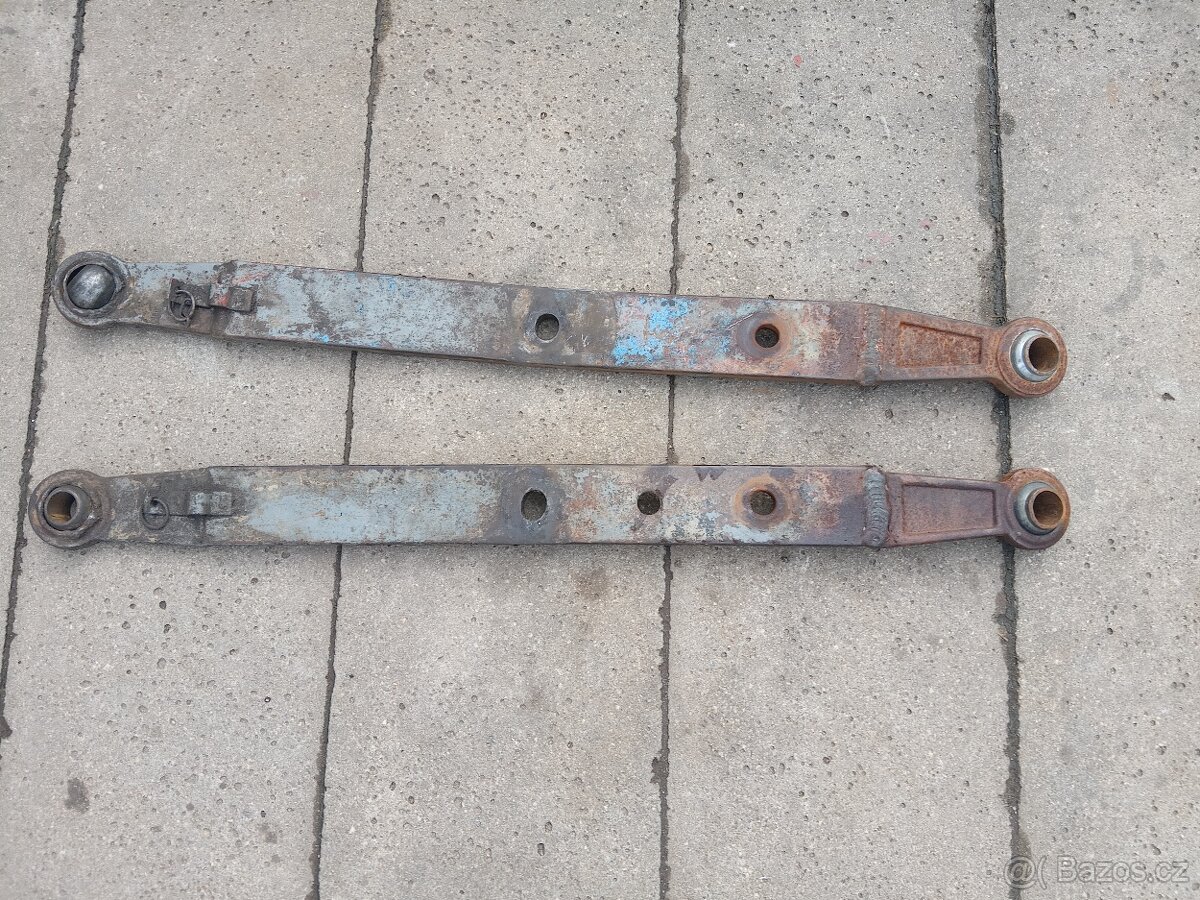 Nesený koš do ramen hydrauliky