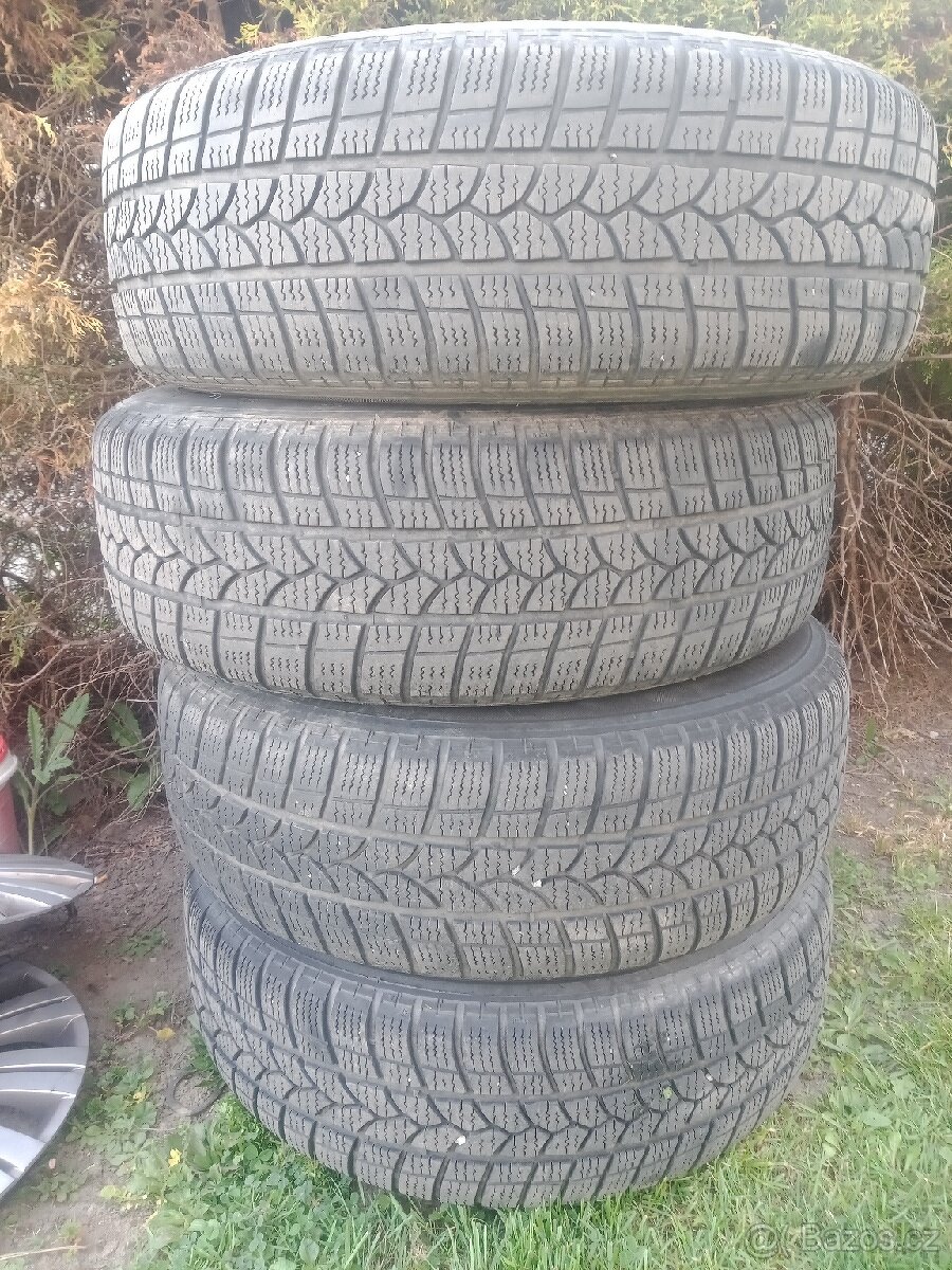 Pneu 215/60 R16 s disky 5x 112.5 ,střed 57,1