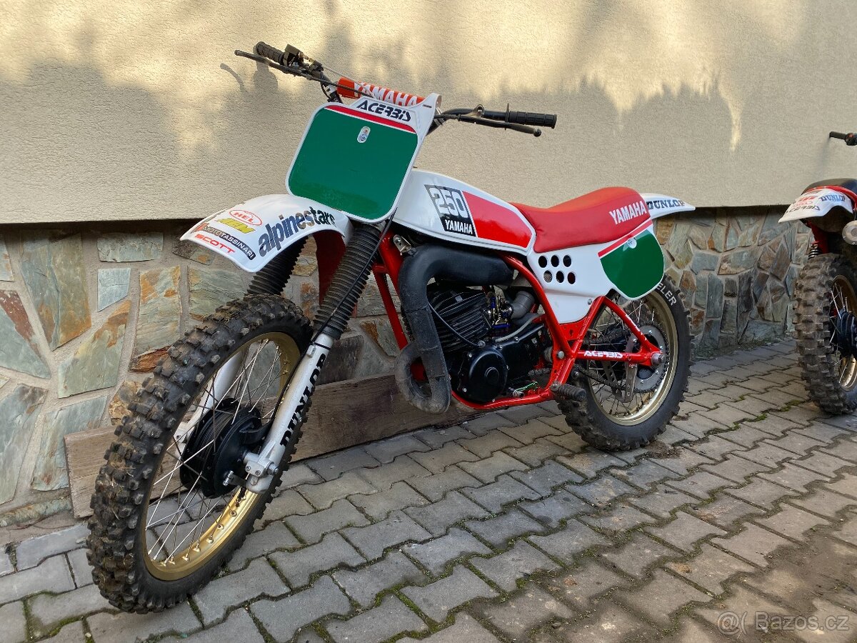 yamaha DT250