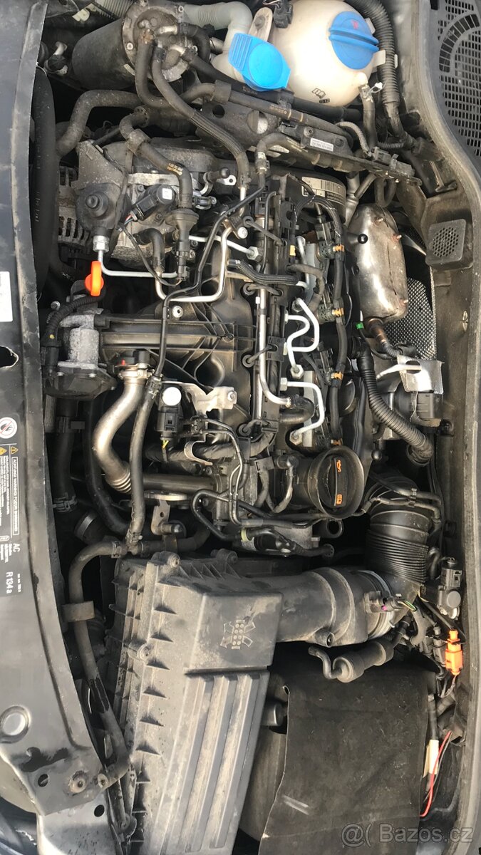 Škoda vw octavia golf motor 1.6 tdi cay
