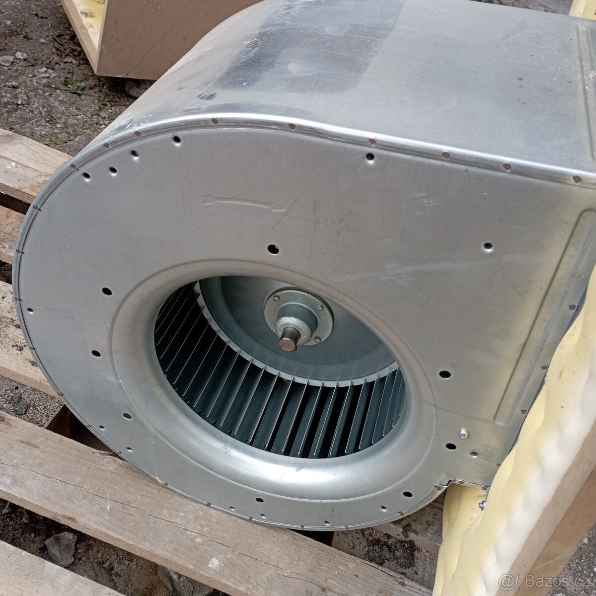 Radiální ventilator