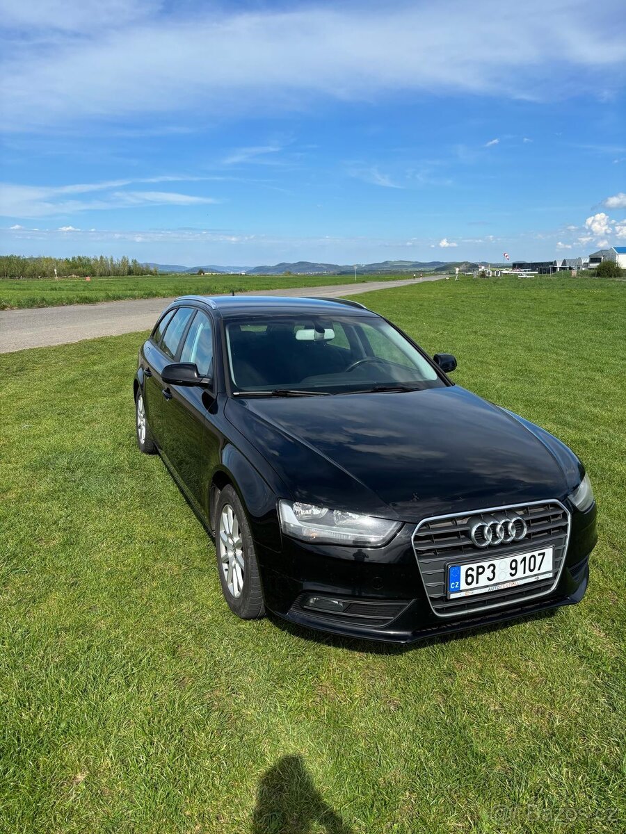 AUDI A4 2,0TDI r.v. 2012