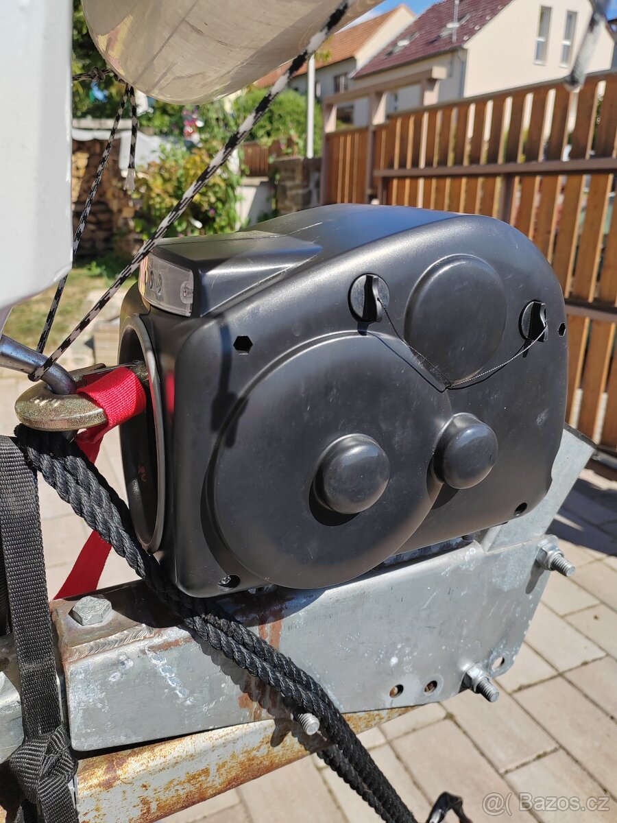Naviják elektrický lodní 12V