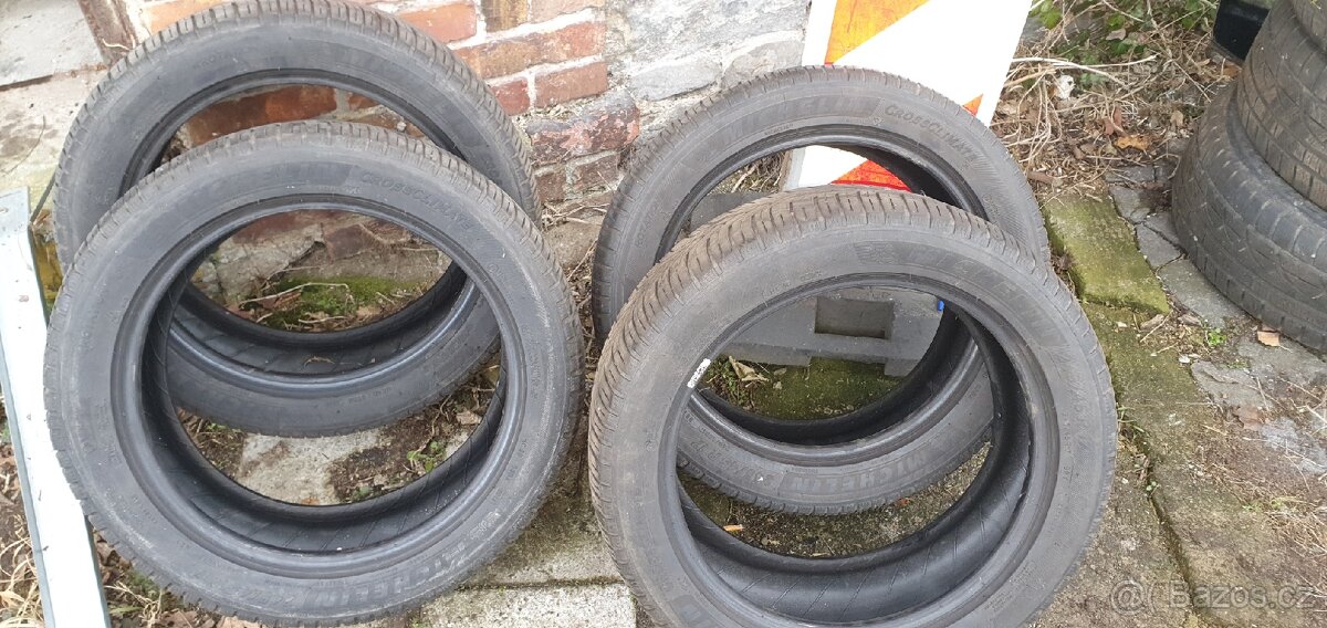 Prodám 4x pneumatiky Michelin crossclimate 245/45 r17 99y