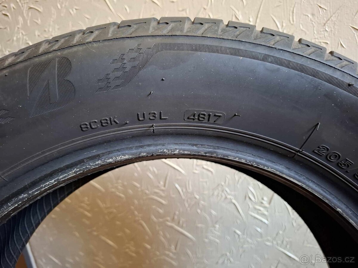 Letní pneu 205/55 R16