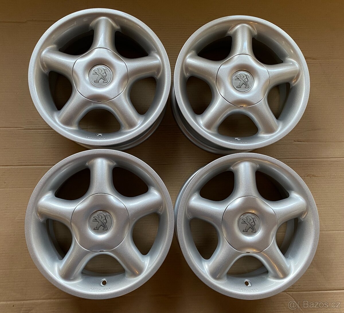 nová alu kola 14", rozteč šroubů 4x108 Peugeot a Citroen