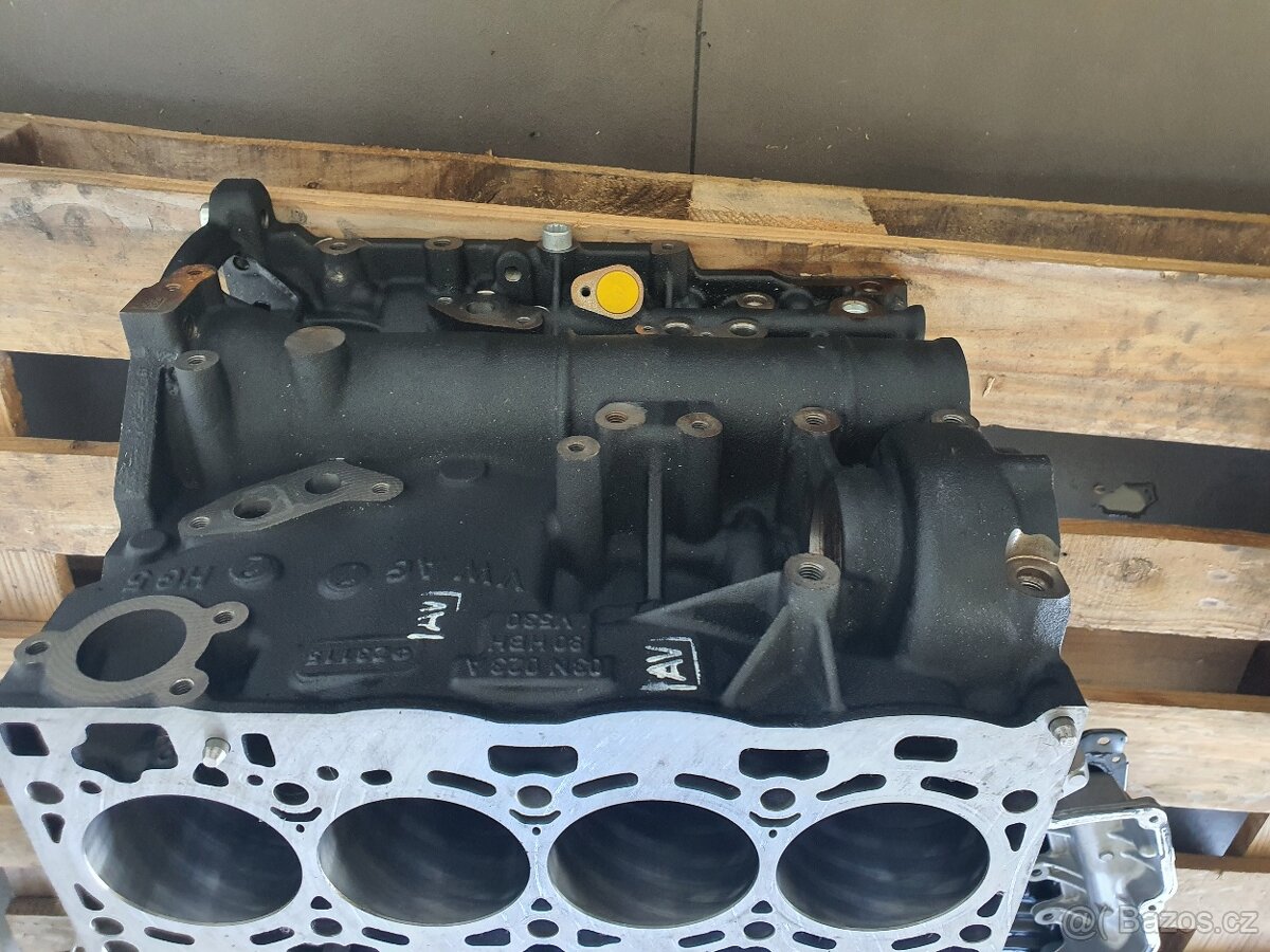 BLOK MOTORU 2,0 TDI NOVY FABRICKY DIL SKODA - VW