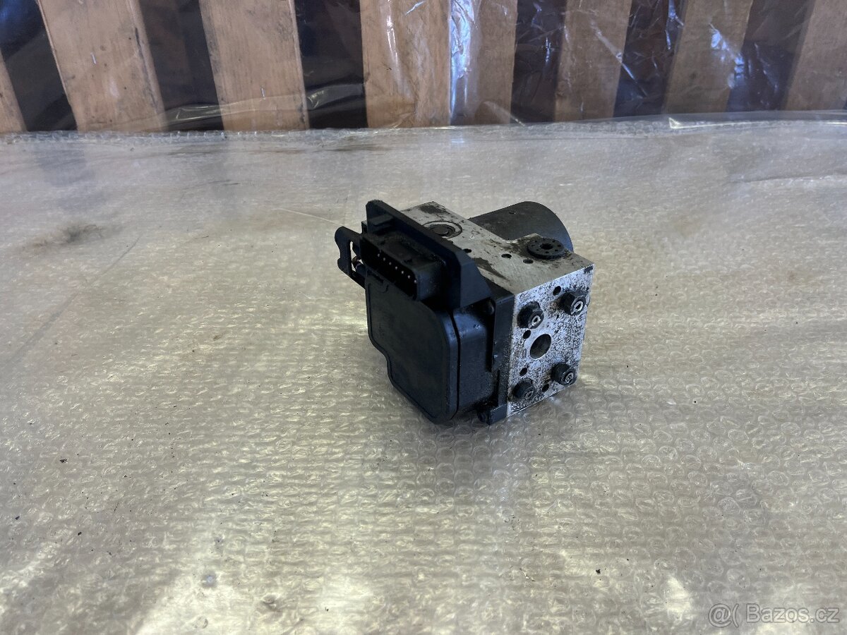 ŘÍDICÍ JEDNOTKA ABS 8E0614111T