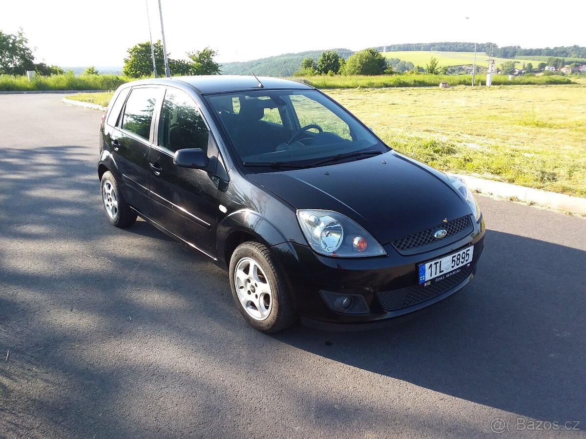 FIESTA FACELIFT,,1.4 16V 59KW,,KLIMA,,VYHŘÍVANÉ OKNO