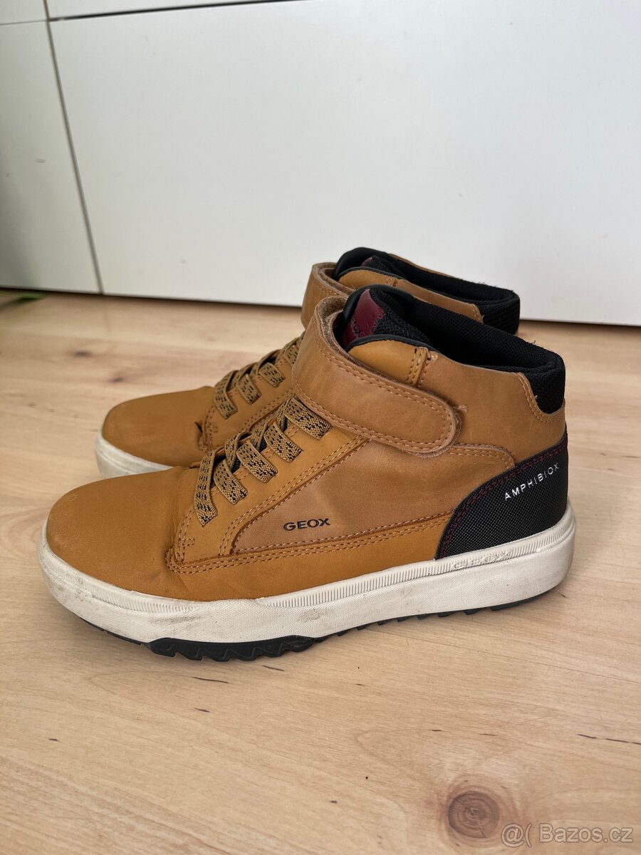 Boty s membránou Geox 35
