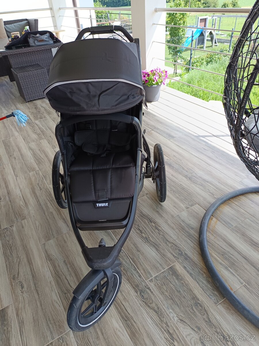 THULE URBAN GLIDE 2 SPORŤÁK