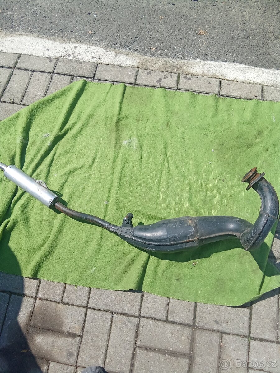Výfuk Honda Nsr 125f