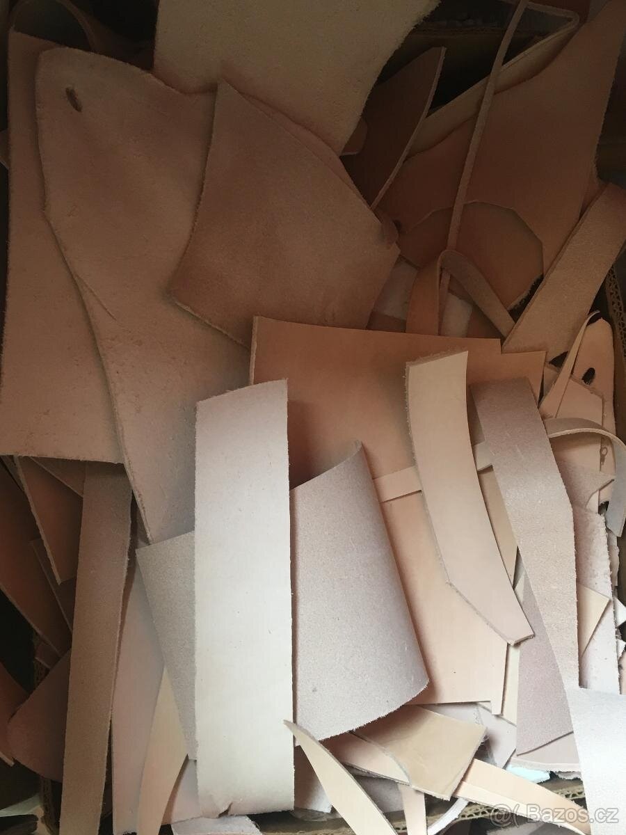 Hovězí kůže - zbytky 5 kg